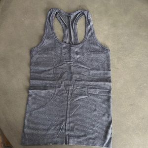 💙 NWOT Lululemon Swiftly Tech tank top size 4